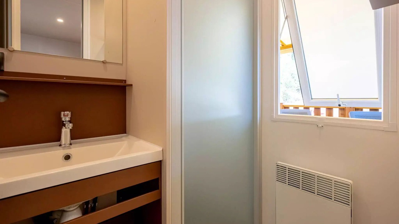 Photo of Bathroom in Varennes sur Loire