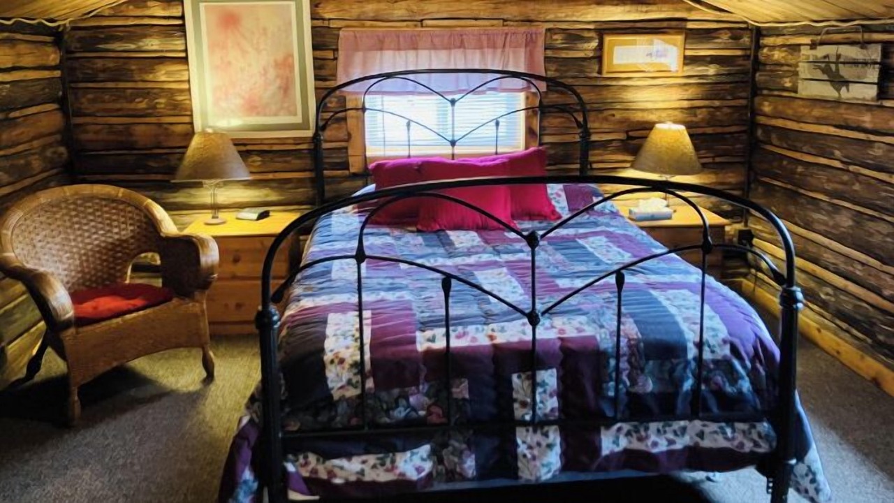 Photo of Bedroom in Wolf Creek