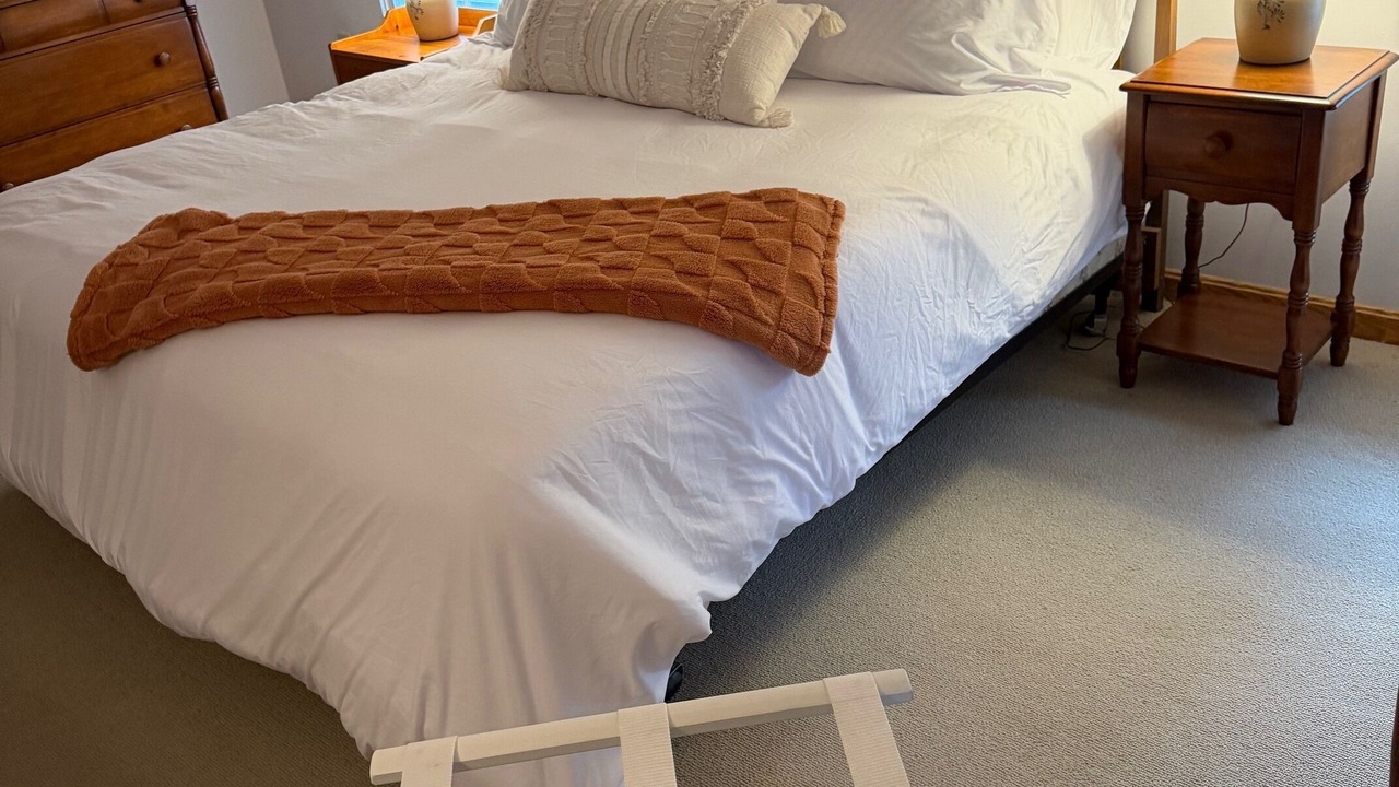 Photo of Bedroom in Cape Neddick