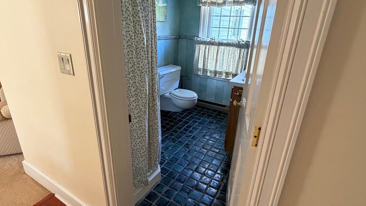 Photo of Bathroom in Cape Neddick