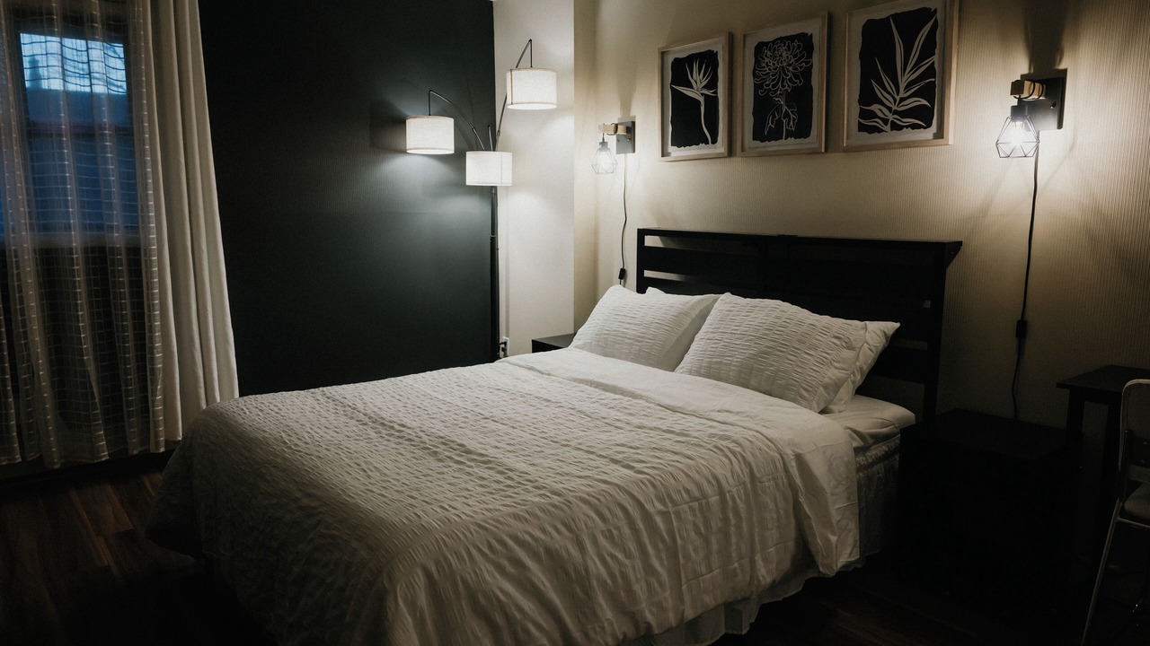 Photo of Bedroom in Legislature