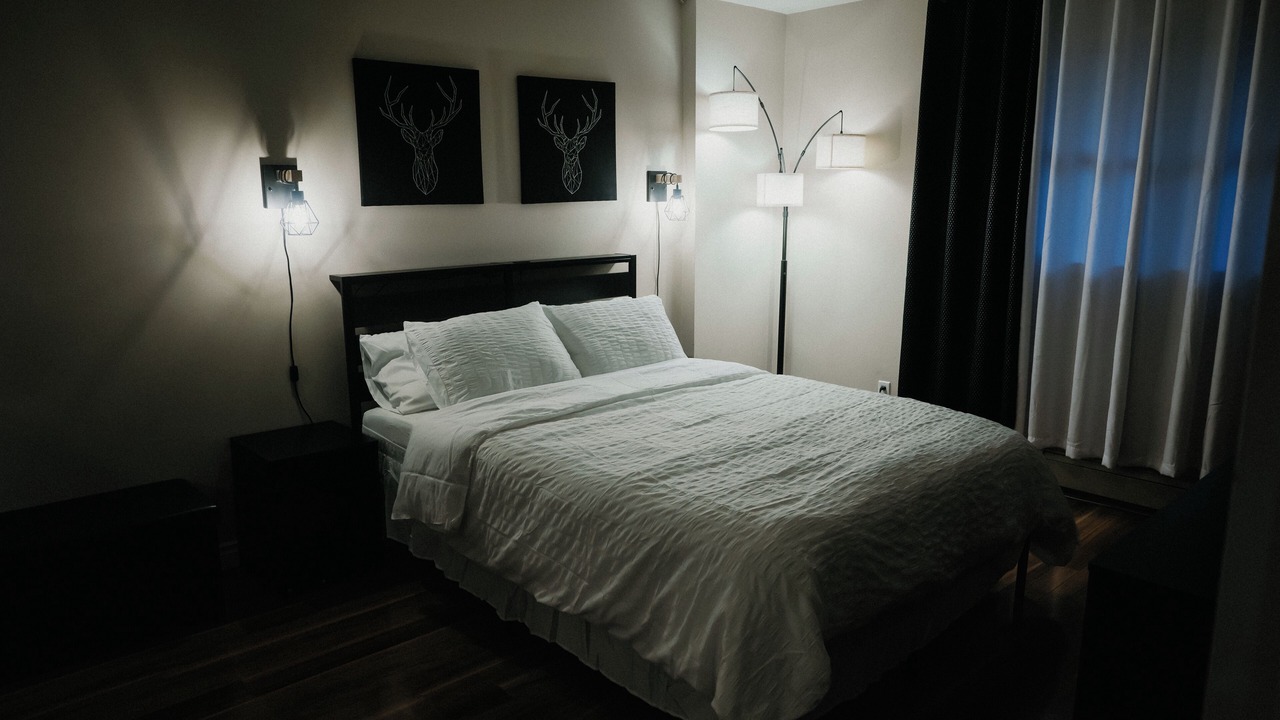 Photo of Bedroom in Legislature