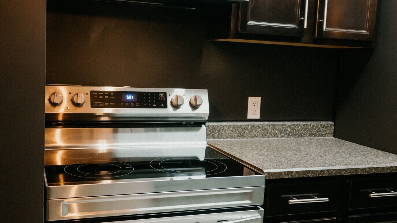Photo of Kitchen in Legislature