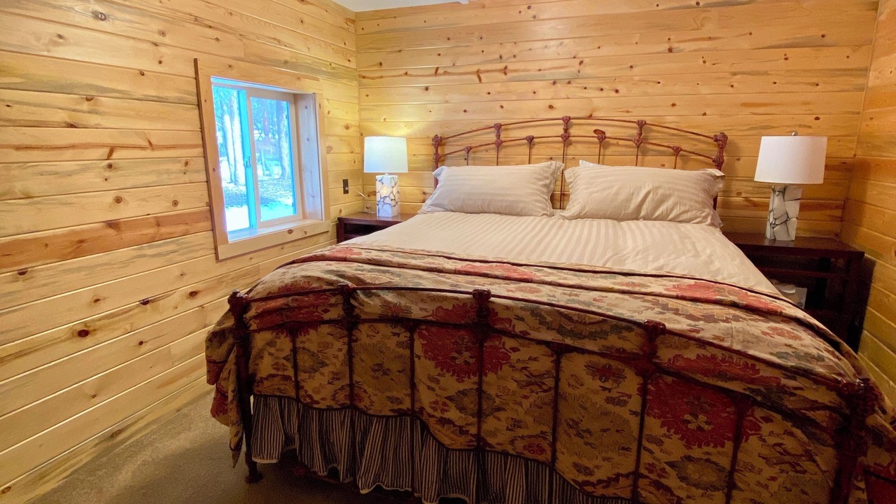 Photo of Bedroom in Gibbonsville