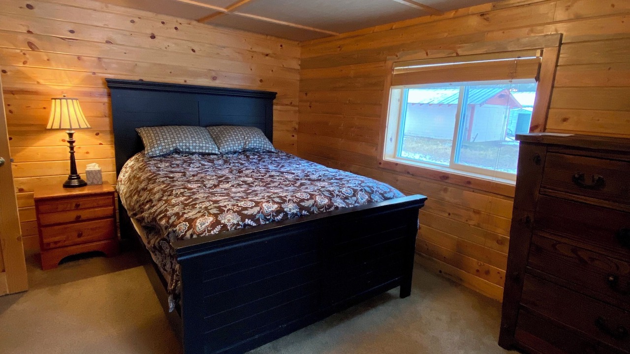 Photo of Bedroom in Gibbonsville