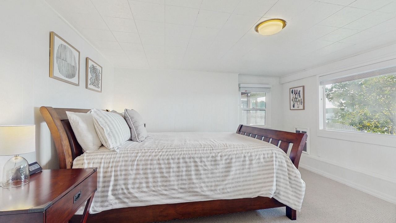 Photo of Bedroom in South Colby