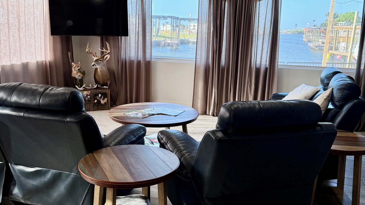 Photo of Livingroom in Flour Bluff