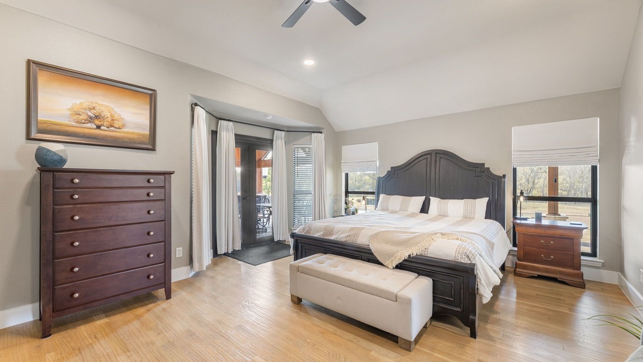 Photo of Bedroom in Royse City