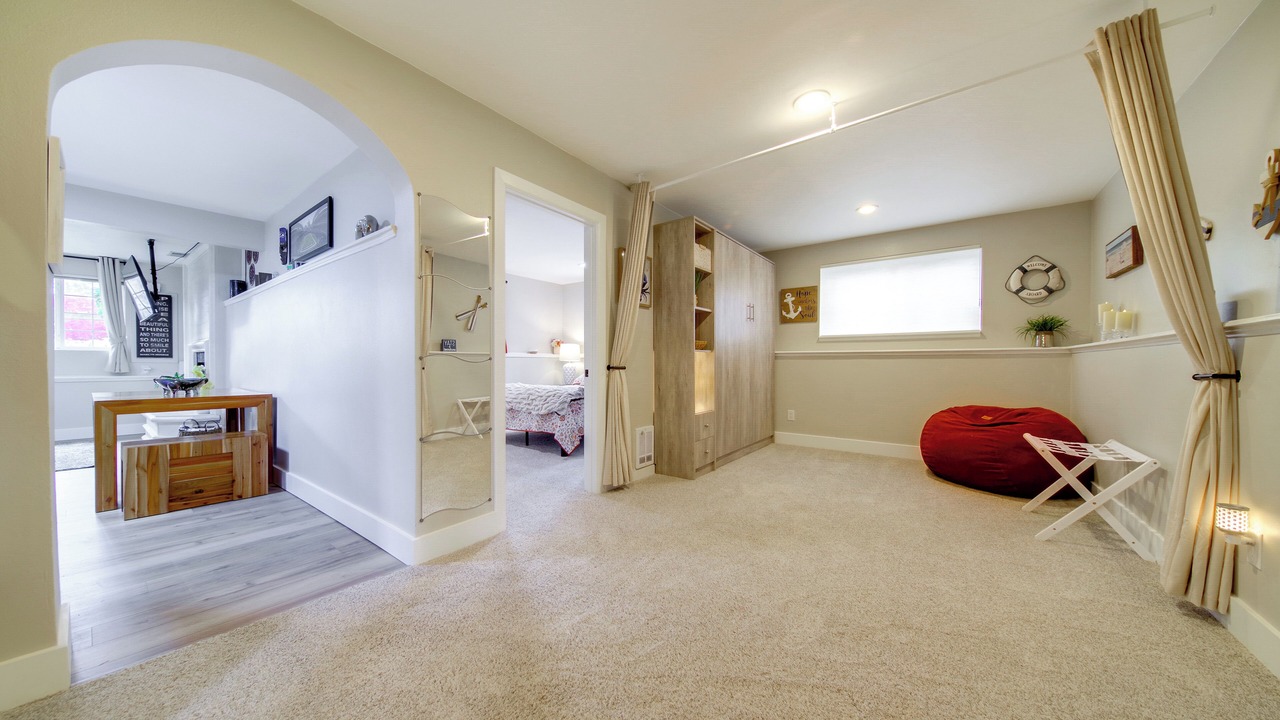 Photo of Bedroom in Silver Lake