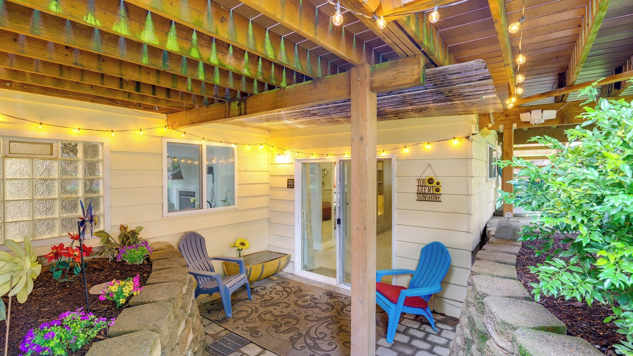 Photo of Outdoor in Silver Lake