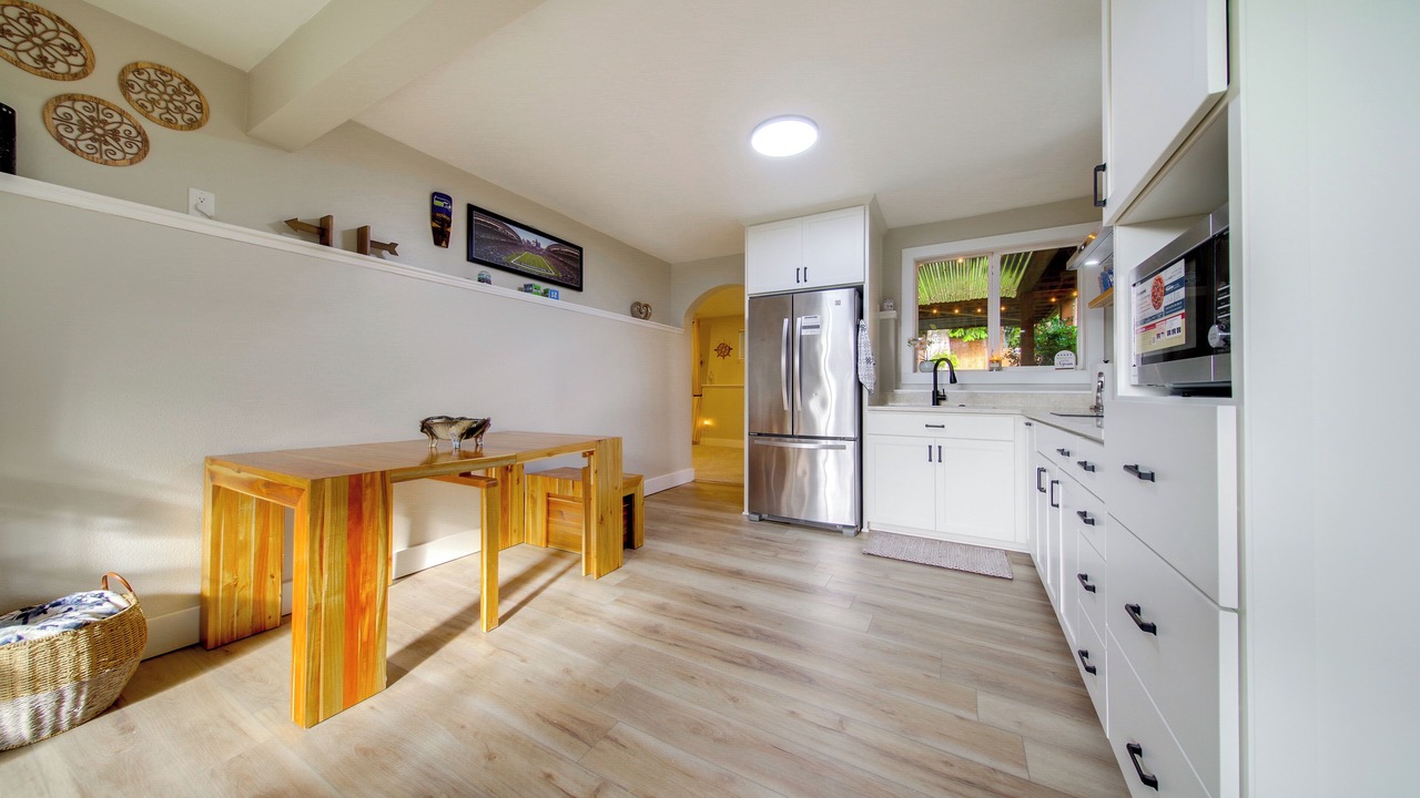 Photo of Others in Silver Lake