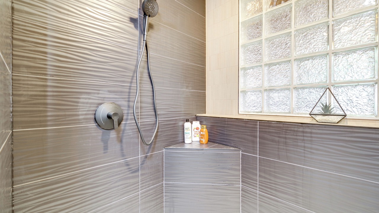 Photo of Bathroom in Silver Lake