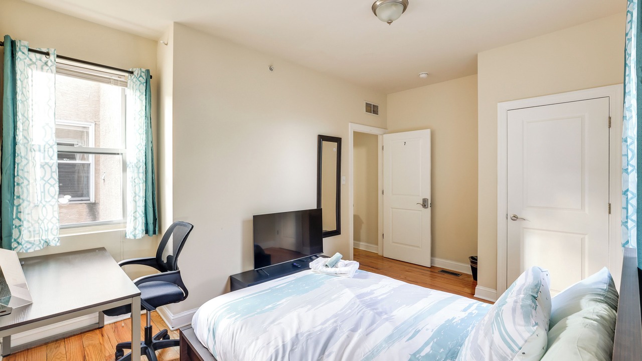 Photo of Bedroom in North Philadelphia West