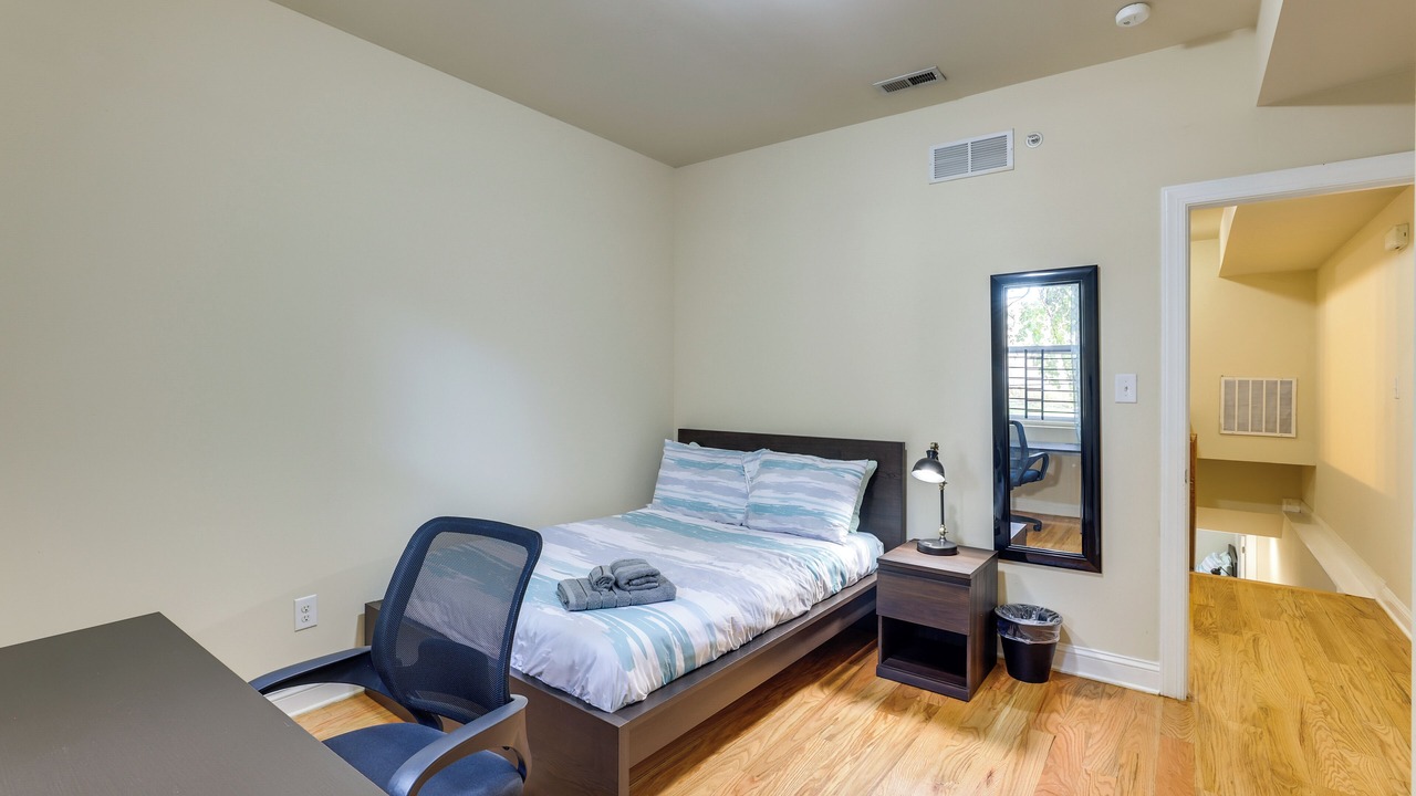 Photo of Bedroom in North Philadelphia West