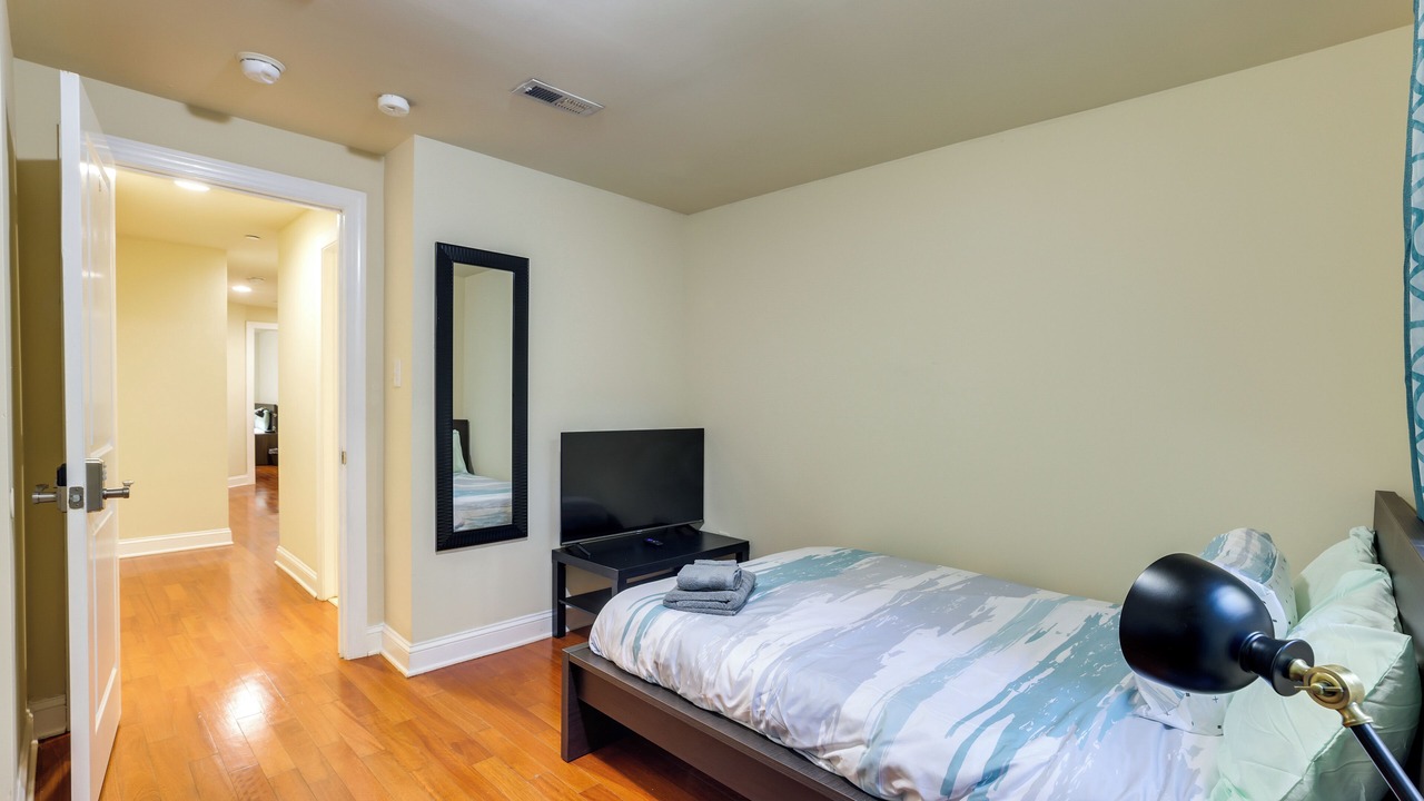 Photo of Bedroom in North Philadelphia West