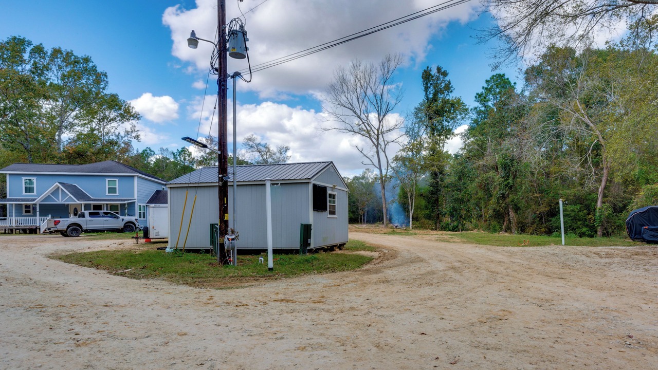 Photo of Outdoor in Keenan