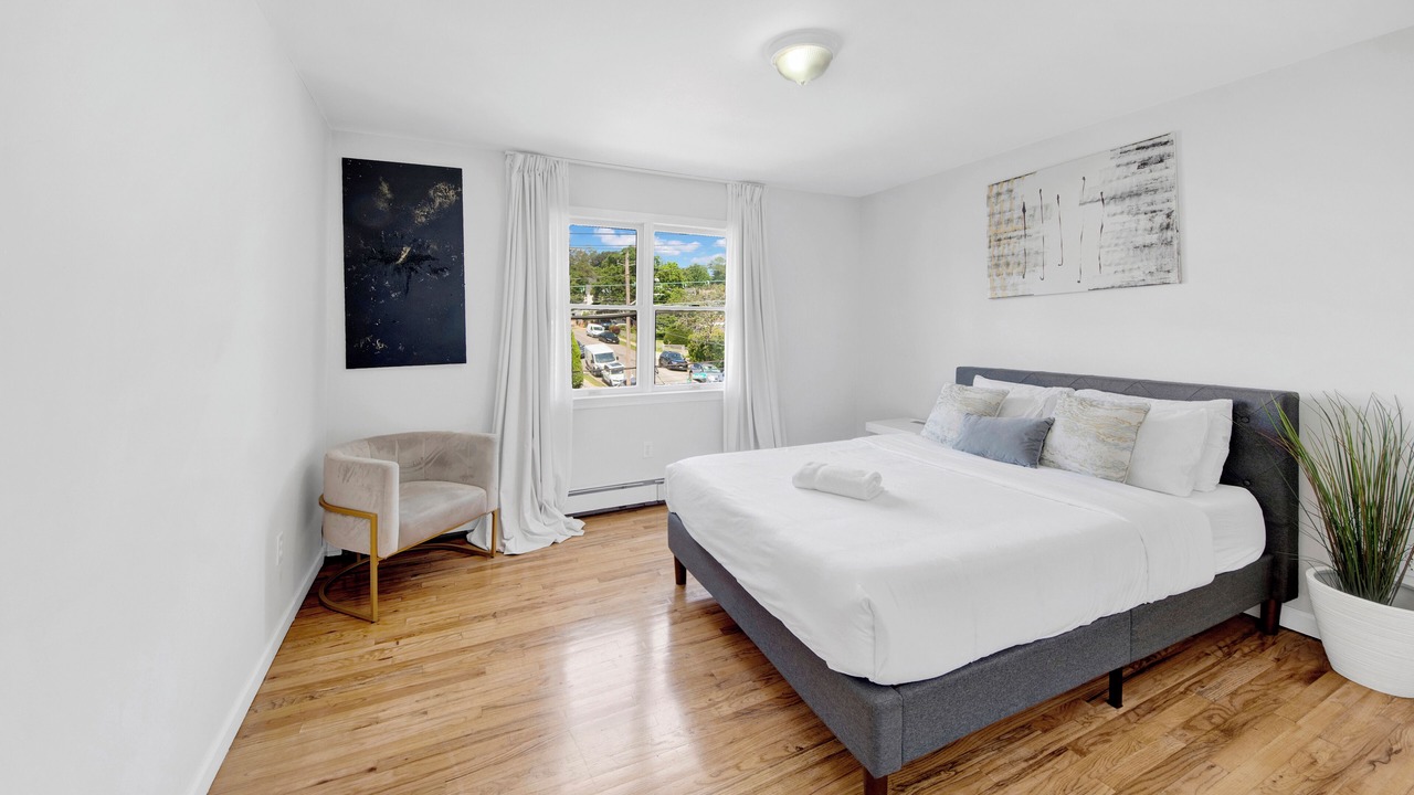 Photo of Bedroom in Southeast Yonkers