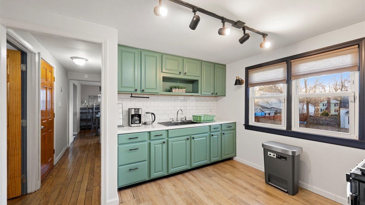 Photo of Kitchen in Eastside