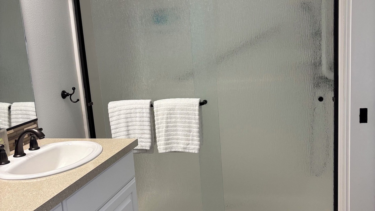 Photo of Bathroom in Meadow Glade