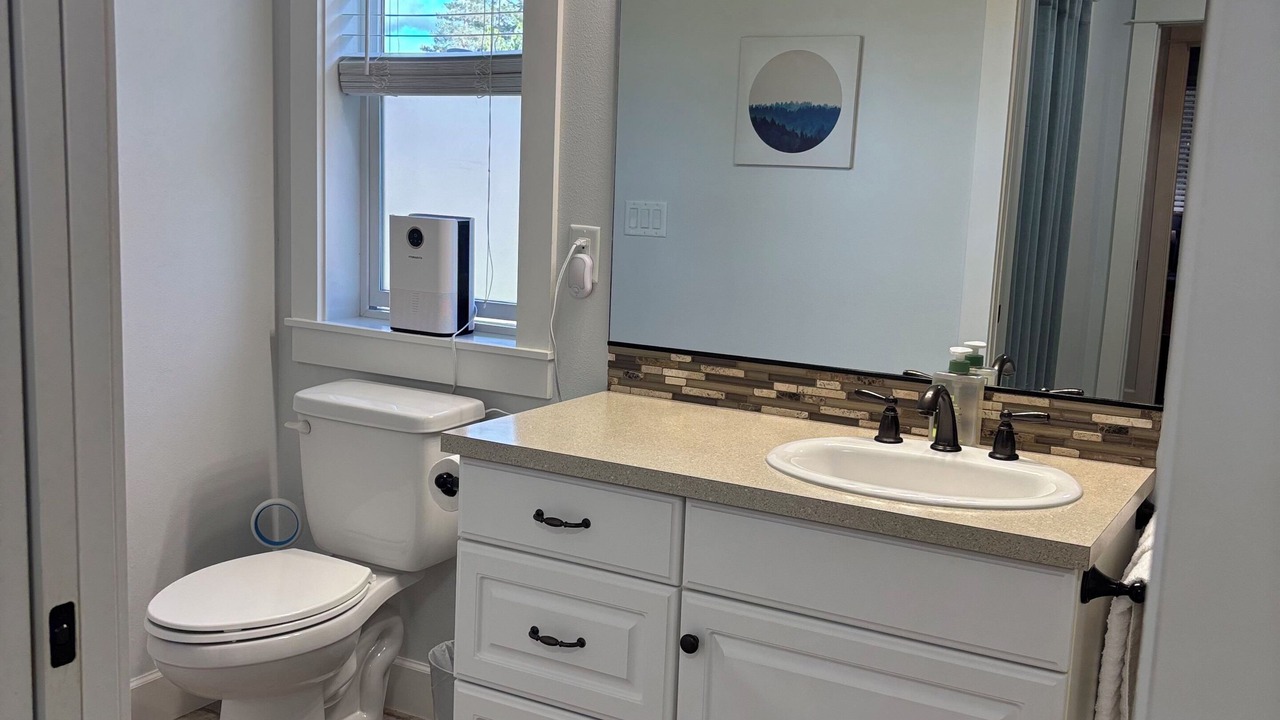Photo of Bathroom in Meadow Glade