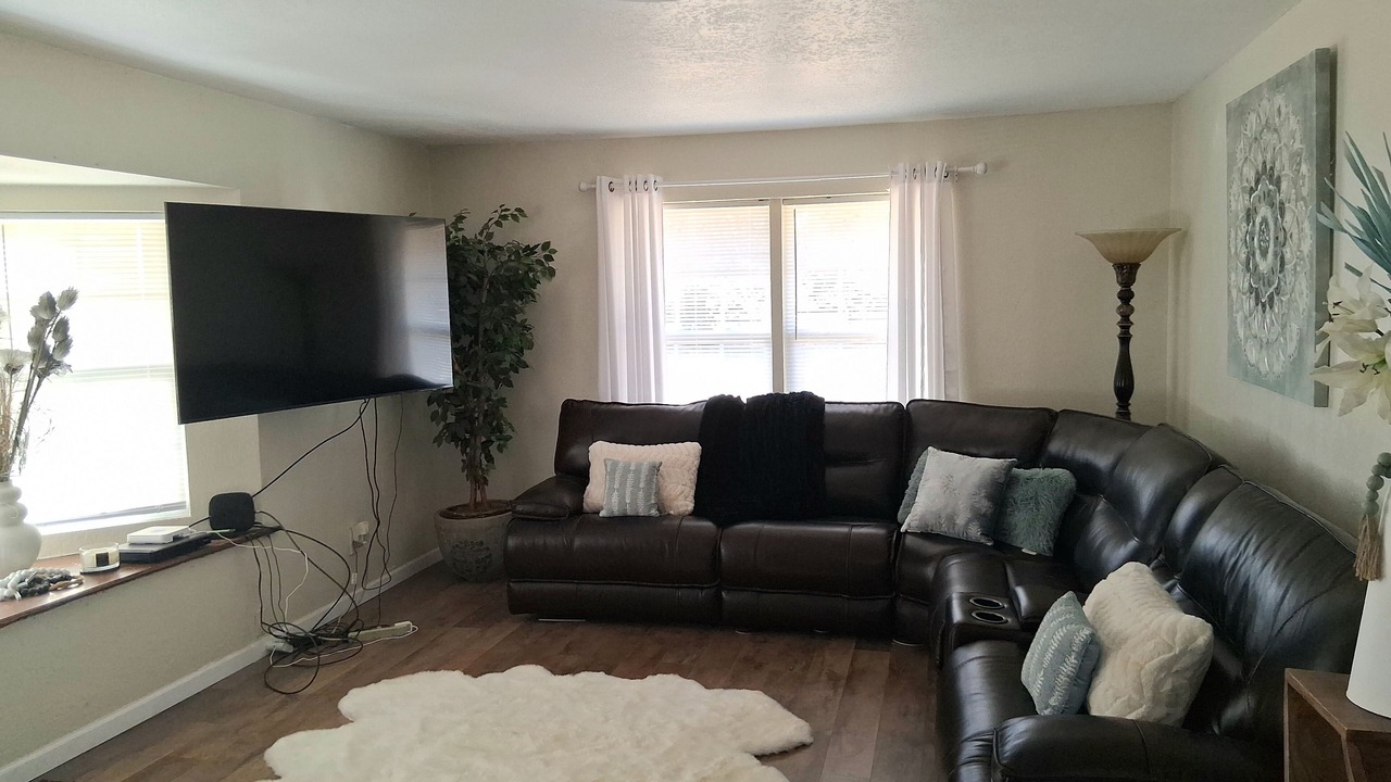 Photo of Livingroom in Oklahoma City
