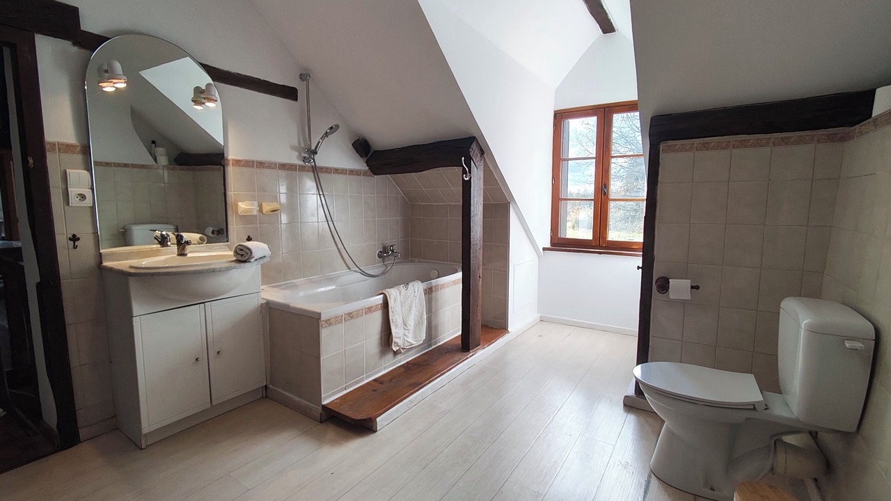 Photo of Bathroom in Saint-Viatre