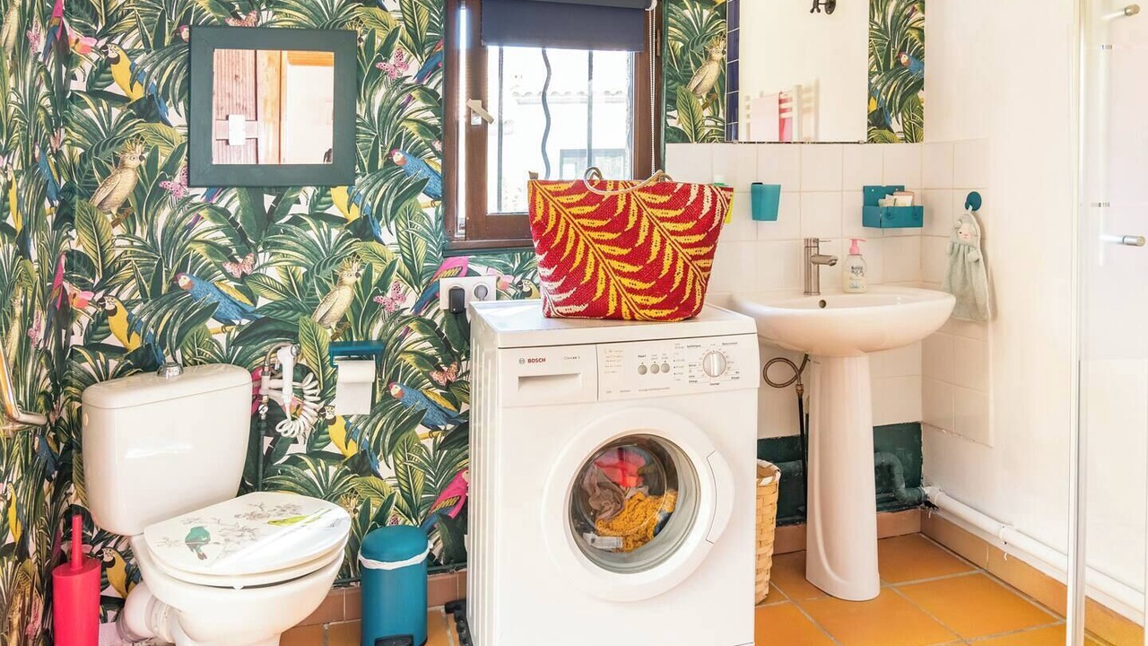 Photo of Bathroom in Saint-Martin-de-Londres