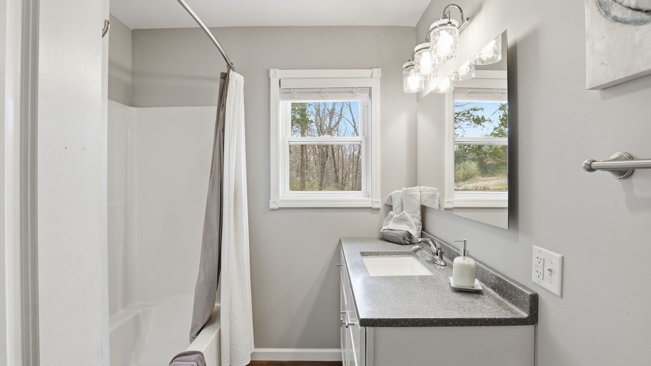 Photo of Bathroom in Herod