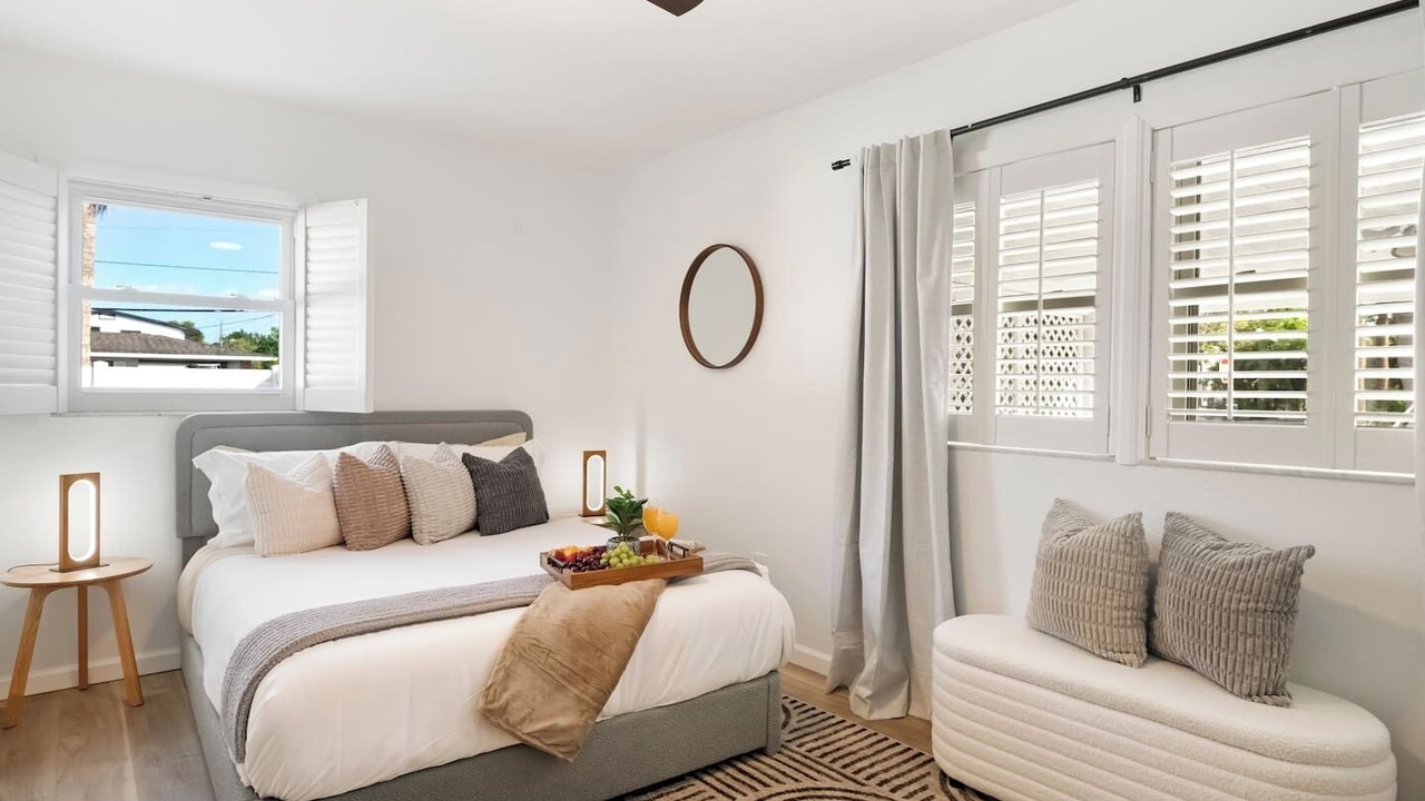 Photo of Bedroom in Bay Crest Park