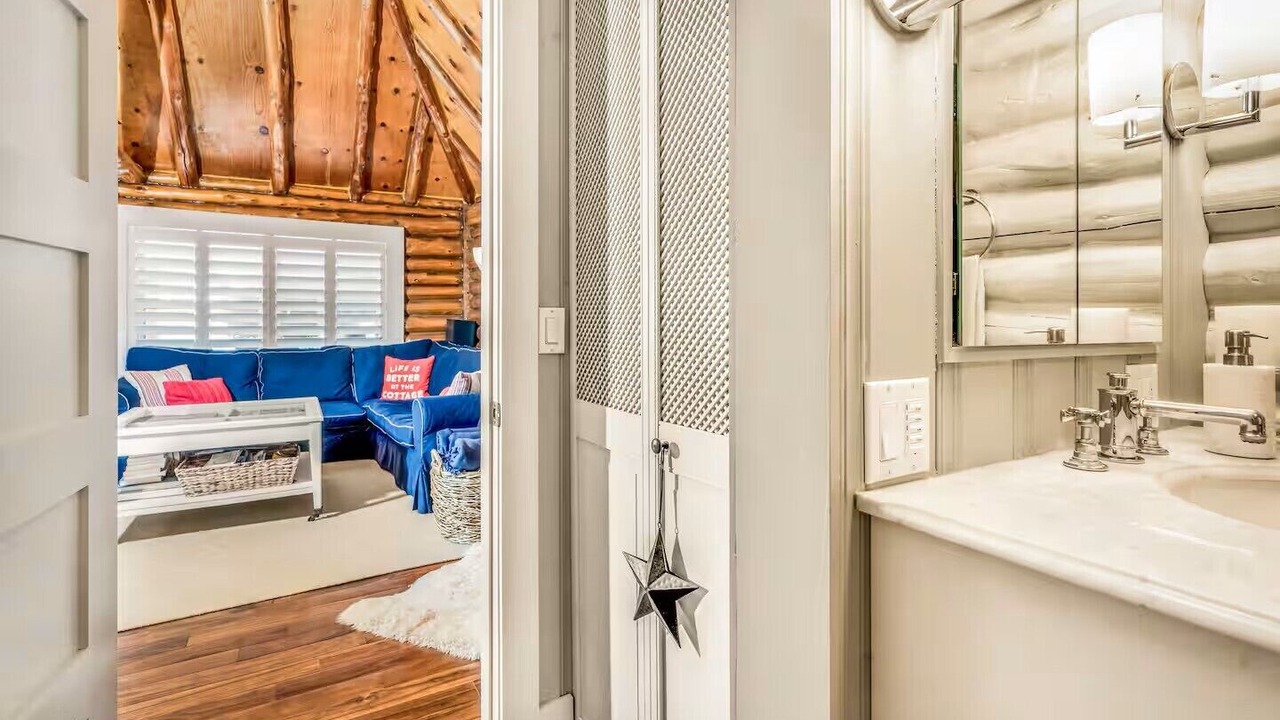 Photo of Bathroom in Ramara