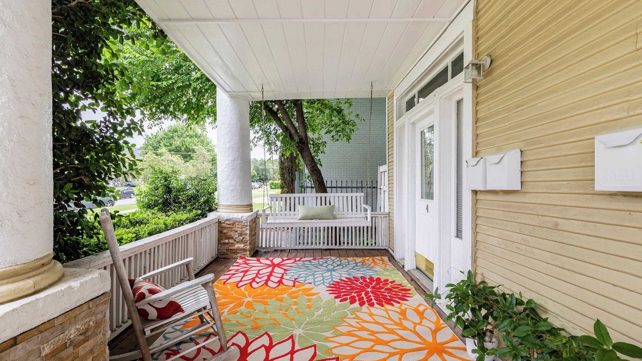 Photo of Patio Balcony in Old East Dallas
