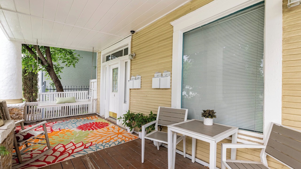 Photo of Patio Balcony in Old East Dallas