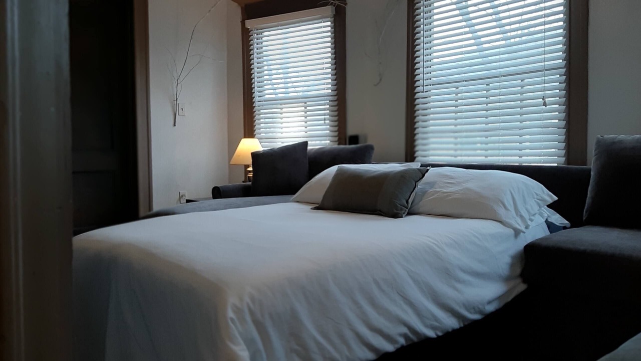 Photo of Bedroom in Old East Dallas
