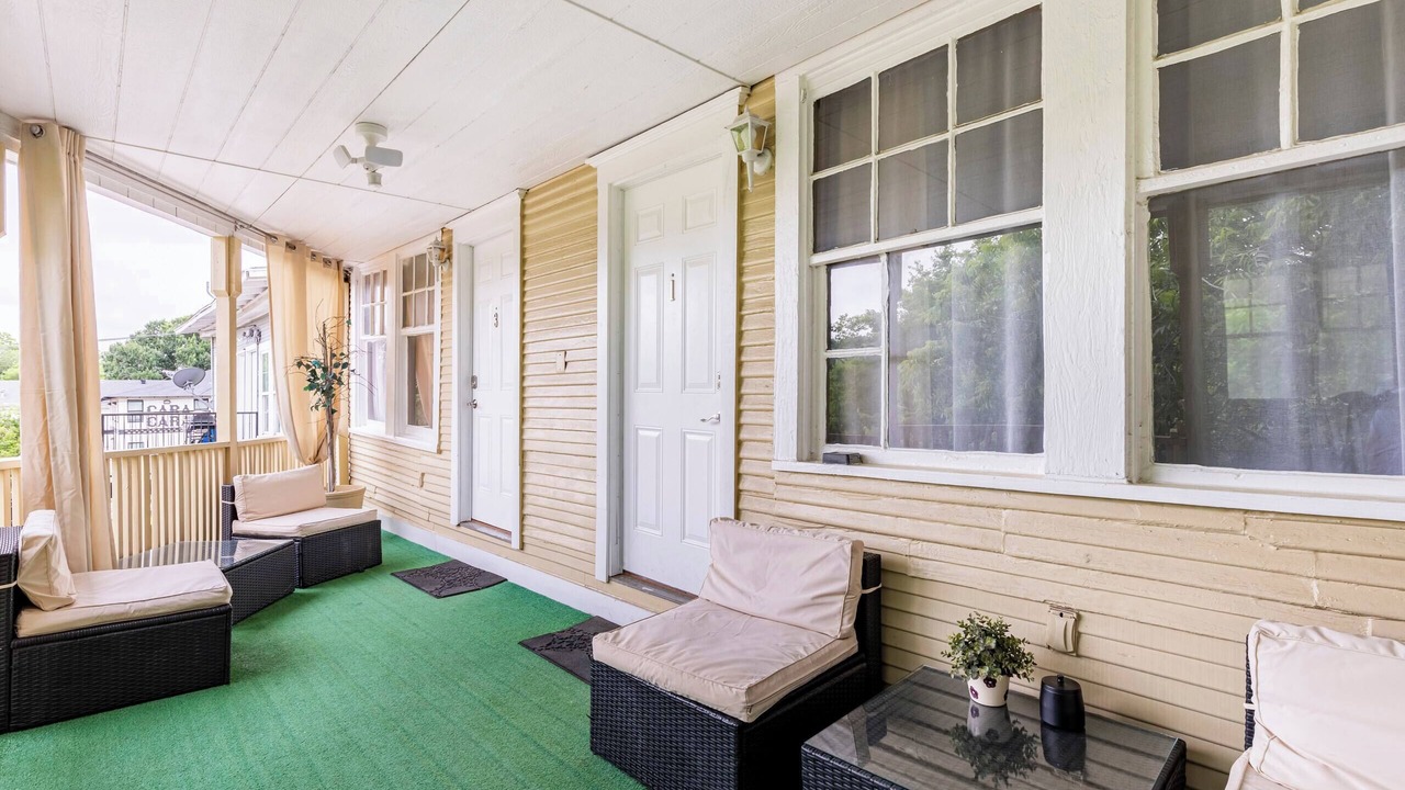 Photo of Patio Balcony in Old East Dallas