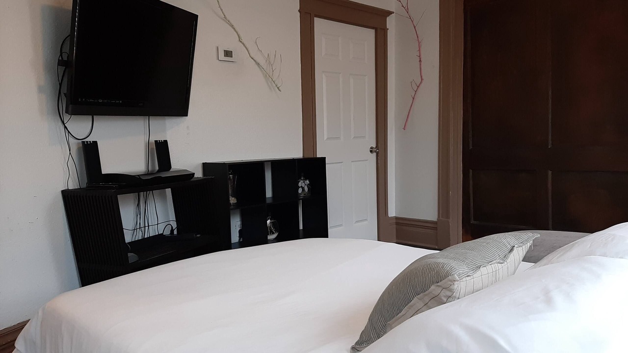 Photo of Bedroom in Old East Dallas