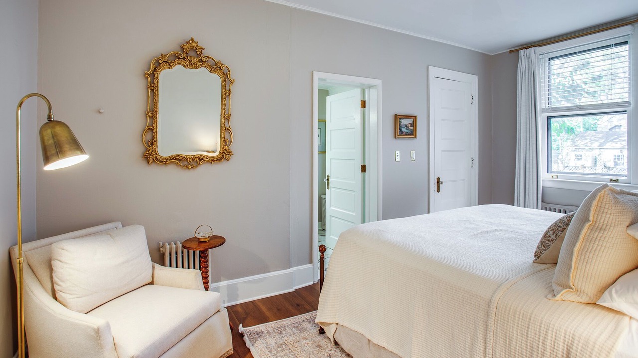 Photo of Bedroom in East Avenue
