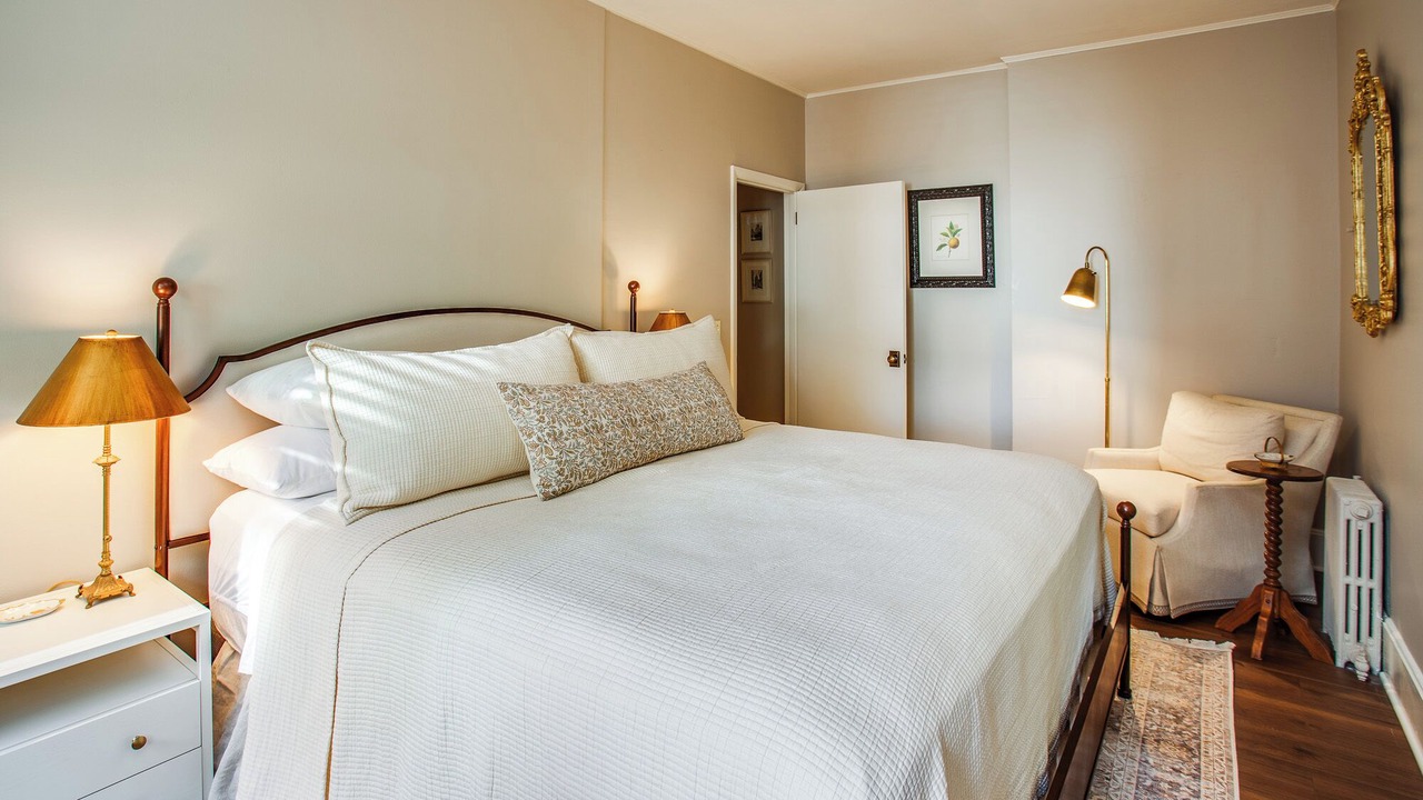 Photo of Bedroom in East Avenue