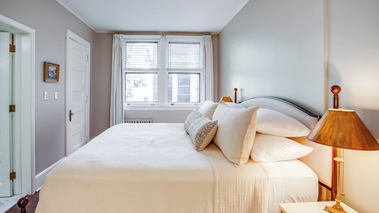 Photo of Bedroom in East Avenue