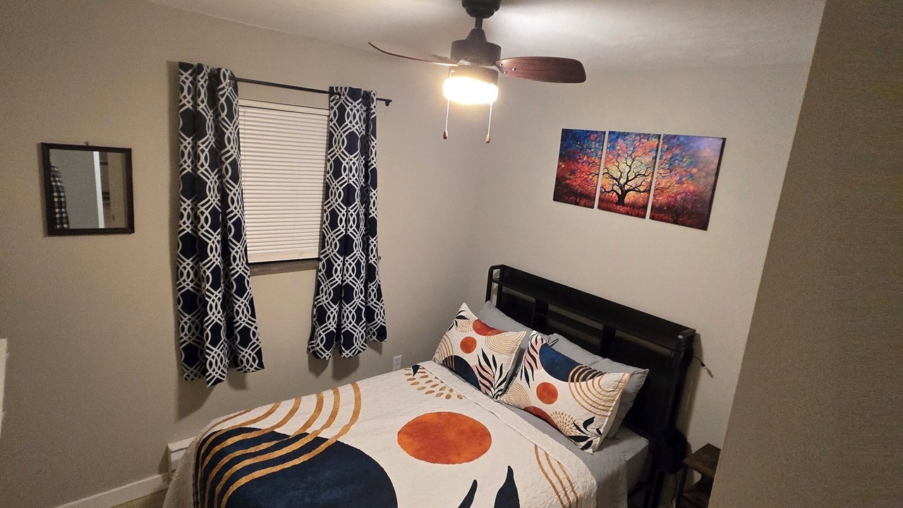 Photo of Bedroom in Douglas