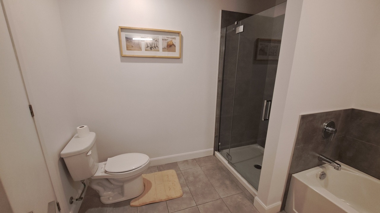 Photo of Bathroom in Laval