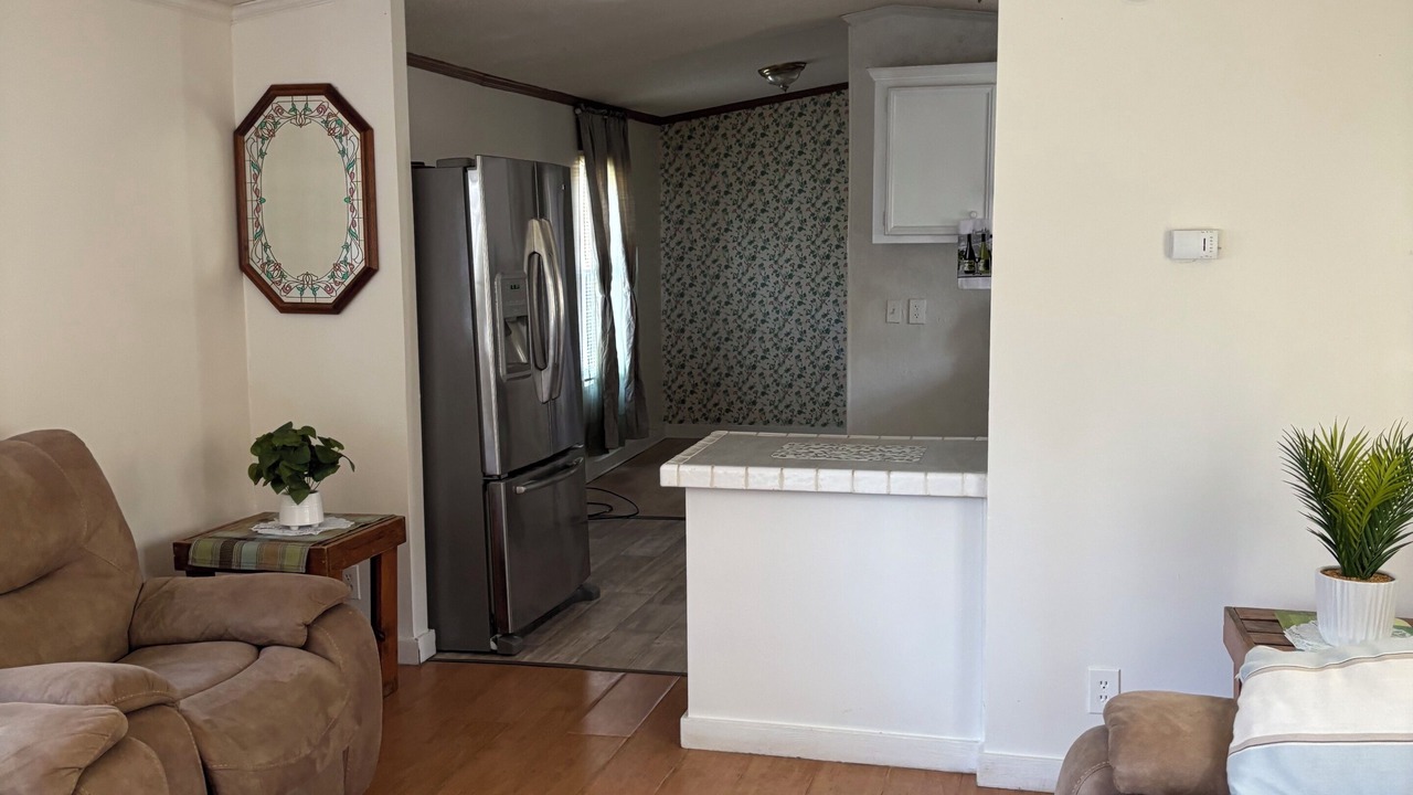 Photo of Livingroom in Emlyn