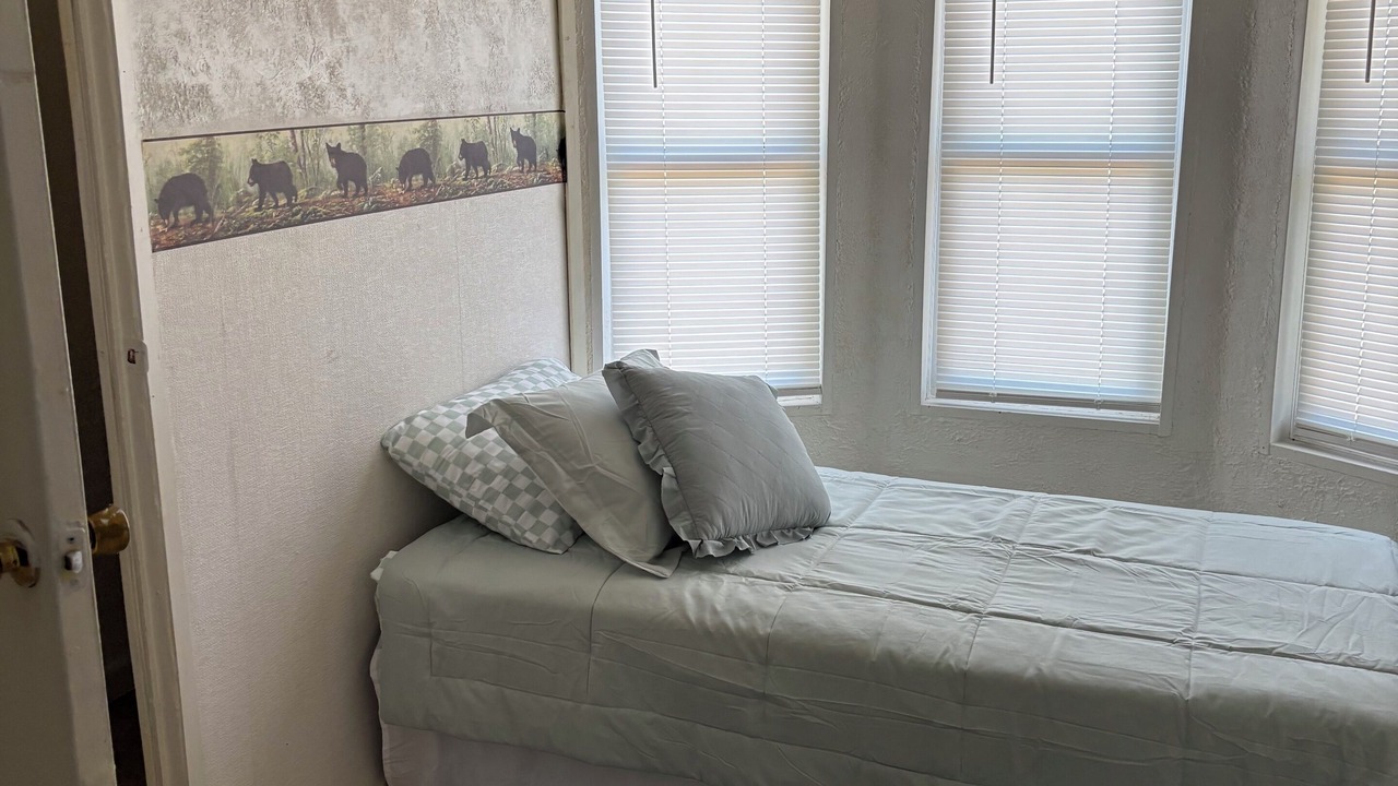 Photo of Bedroom in Emlyn