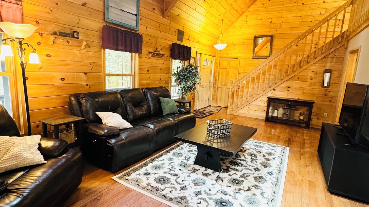 Photo of Livingroom in Warrensburg