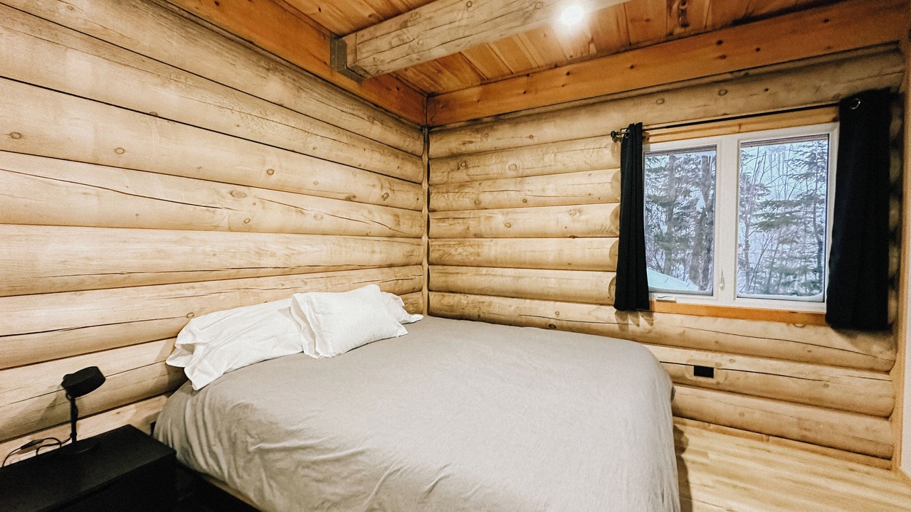 Photo of Bedroom in Saint-Philemon