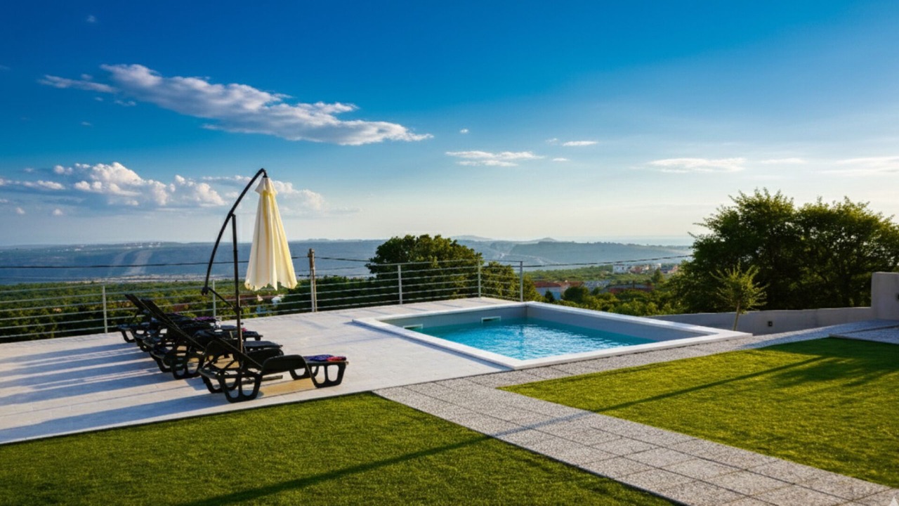 Photo of Outdoor in Smrika