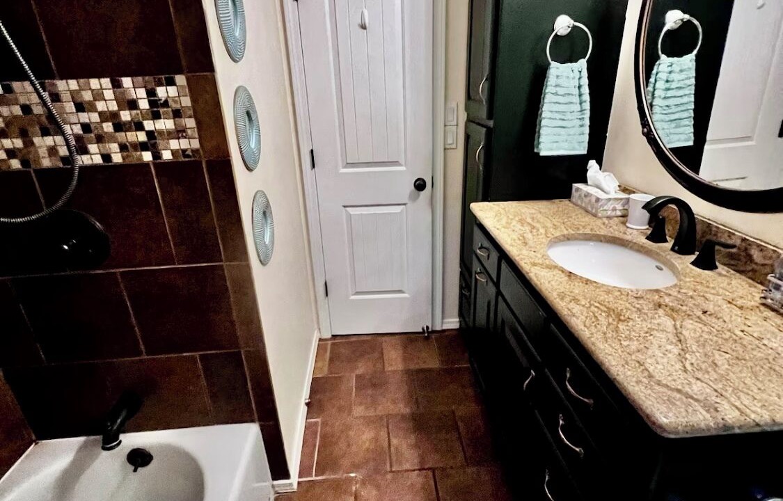 Photo of Bathroom in Jenkins