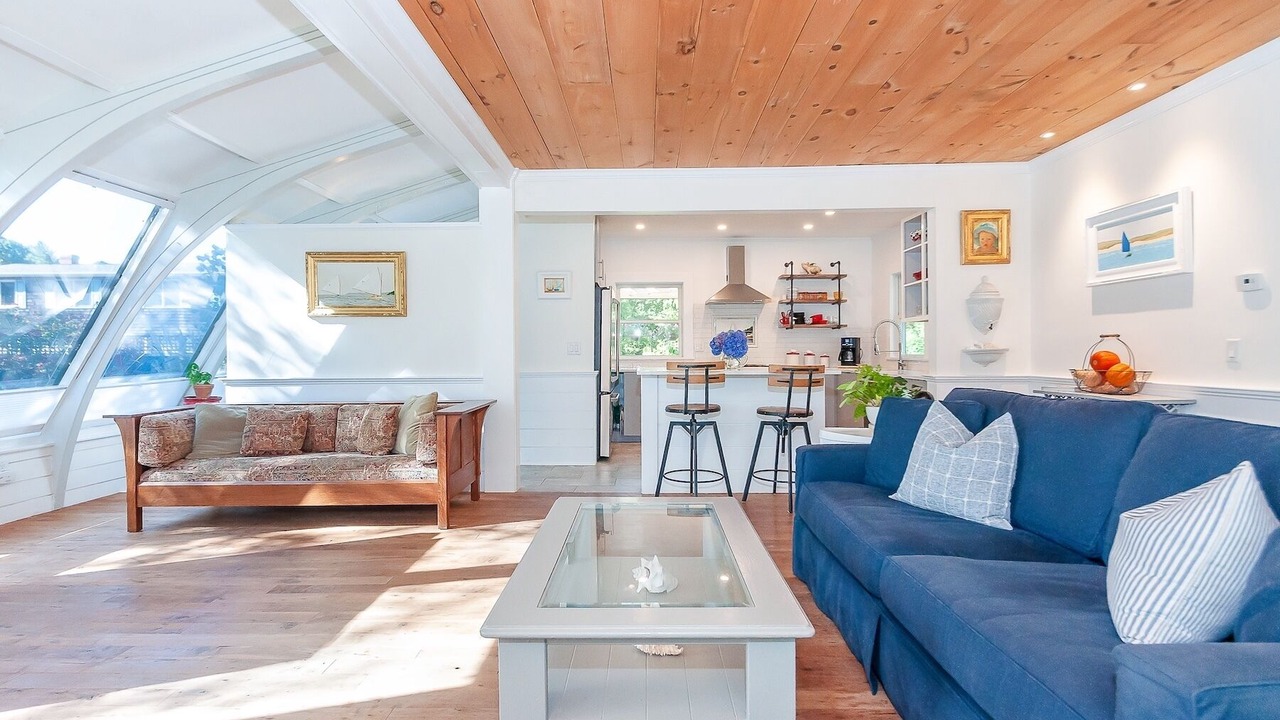 Photo of Livingroom in Osterville