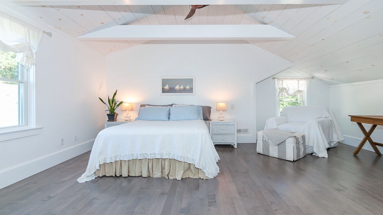 Photo of Bedroom in Osterville