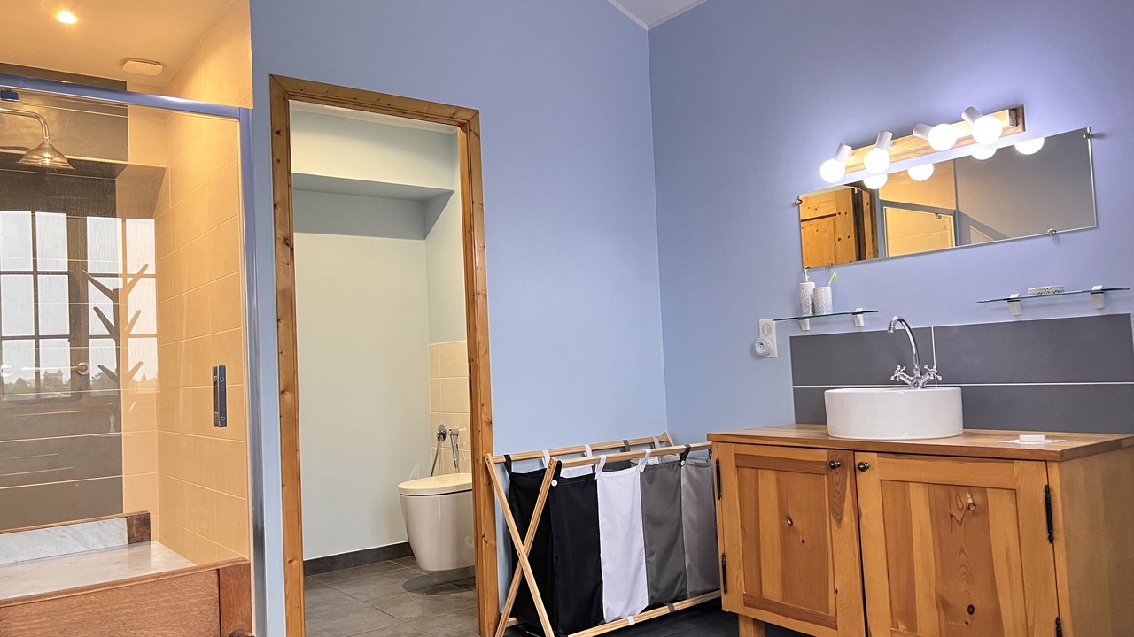 Photo of Bathroom in Villereal