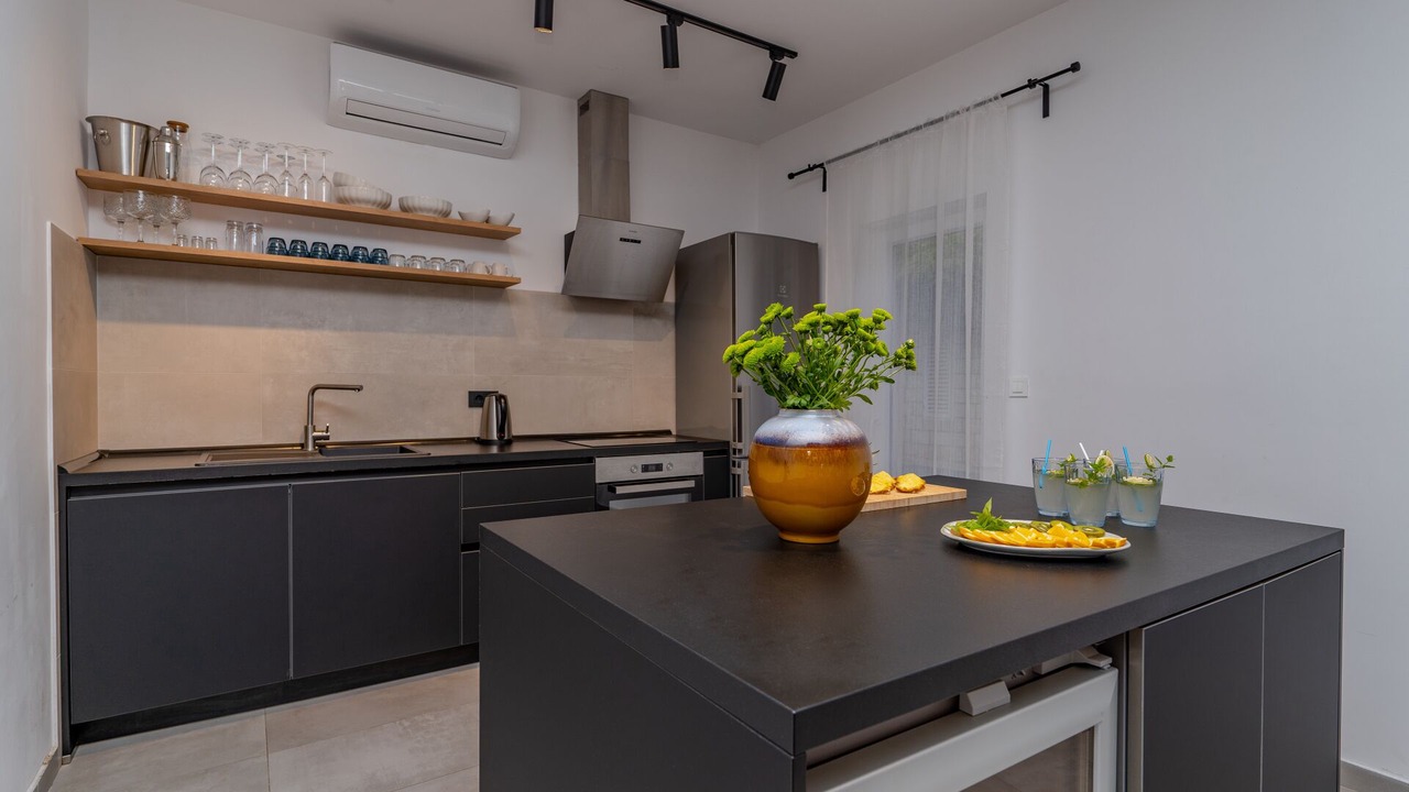 Photo of Kitchen in Molunat